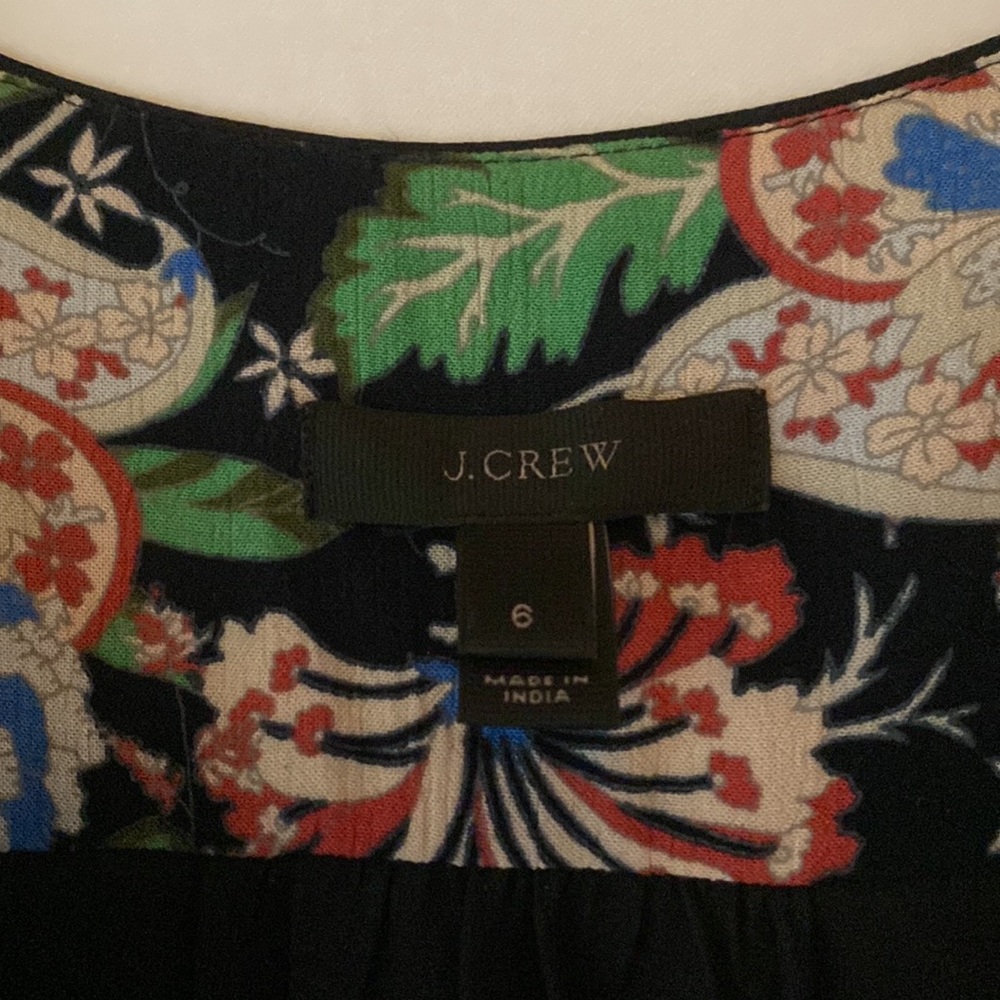 J. Crew Island Floral Button Front Dress, size 6 - Picture 6 of 6
